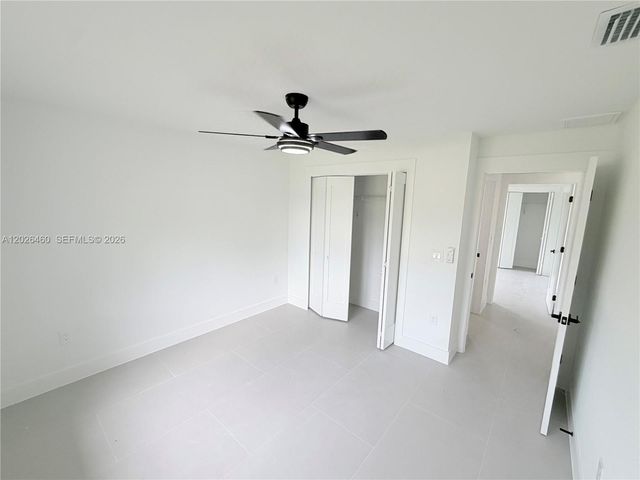 911 Cleveland Ave, Lehigh Acres, FL 33972