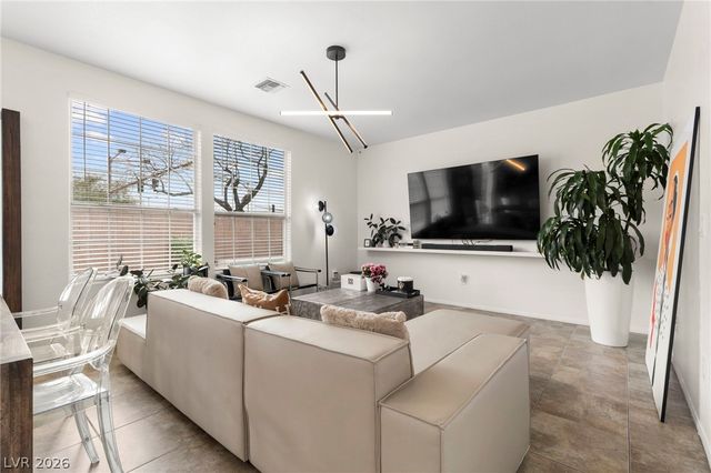 10667 Olympic Pine Drive, Las Vegas, NV 89135