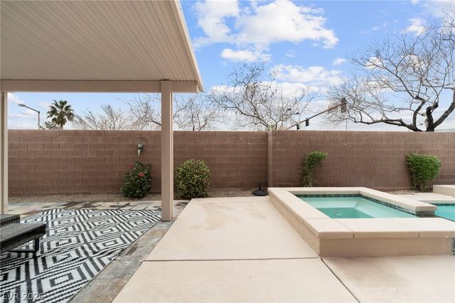 10667 Olympic Pine Drive, Las Vegas, NV 89135