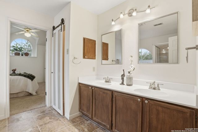 6139 Ashford Point, San Antonio, TX 78240