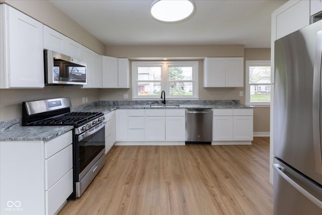 5530 W 62nd Street, Indianapolis, IN 46268