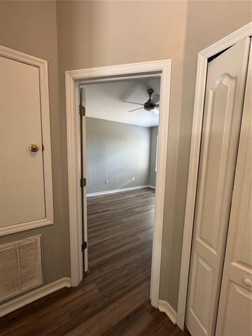 18006 BIRDWATER DRIVE, Tampa, FL 33647