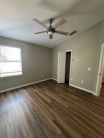 18006 BIRDWATER DRIVE, Tampa, FL 33647