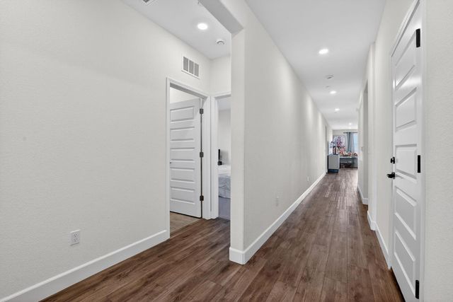 3382 Trumpet Vine Dr, Folsom, CA 95630