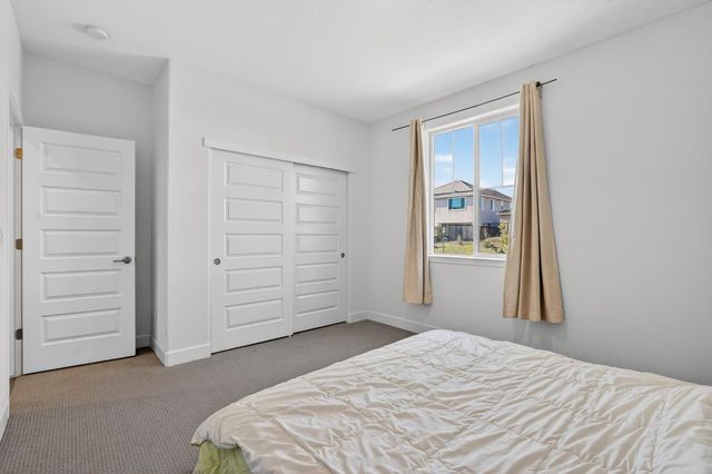 3382 Trumpet Vine Dr, Folsom, CA 95630