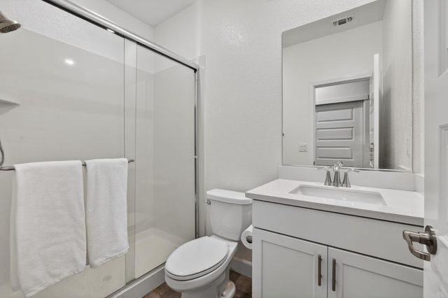 3382 Trumpet Vine Dr, Folsom, CA 95630