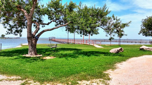 1504 Ranch Road 261, Buchanan Dam, TX 78609