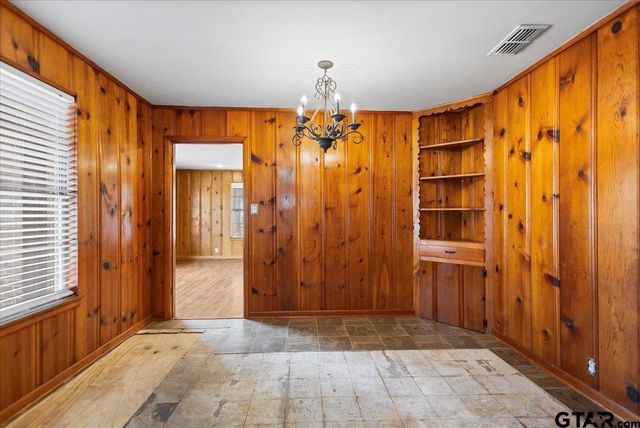 1304 E Main Street, Whitehouse, TX 75791