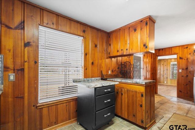 1304 E Main Street, Whitehouse, TX 75791