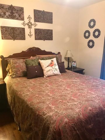 1304 E Main Street, Whitehouse, TX 75791