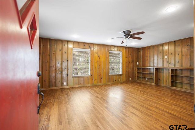 1304 E Main Street, Whitehouse, TX 75791