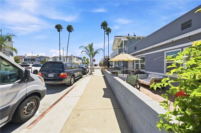 203 6th Street, Newport Beach, CA 92661