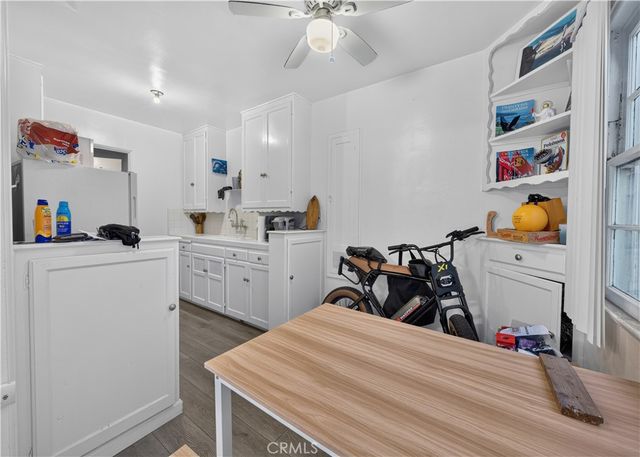 203 6th Street, Newport Beach, CA 92661