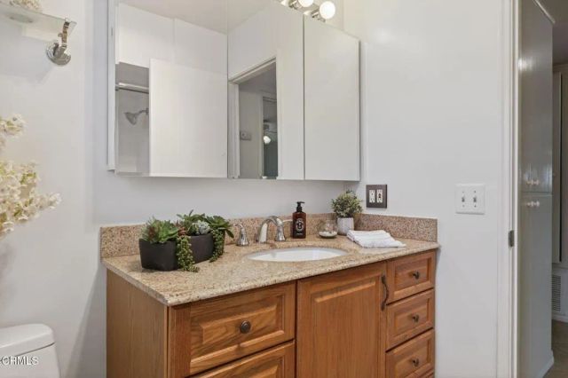 1076 Beechwood Street, Camarillo, CA 93010