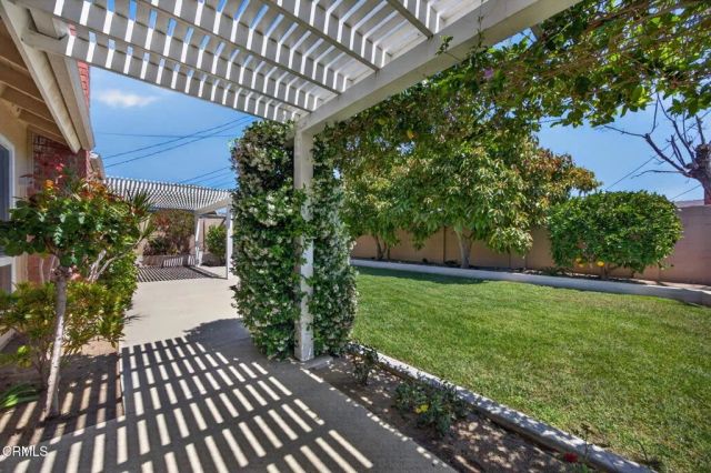 1076 Beechwood Street, Camarillo, CA 93010