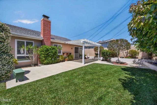 1076 Beechwood Street, Camarillo, CA 93010
