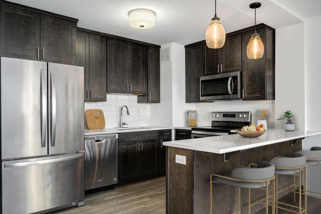 1445 N State Parkway 1103, Chicago, IL 60610