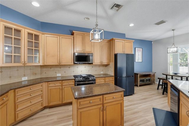 11704 NEWBERRY GROVE LOOP, Riverview, FL 33579