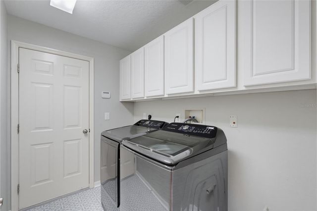 11704 NEWBERRY GROVE LOOP, Riverview, FL 33579
