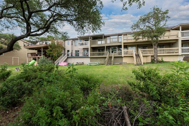 269 Venture BLVD S, Point Venture, TX 78645