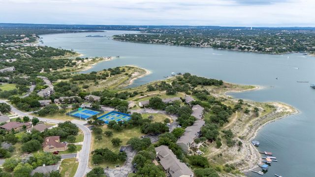 269 Venture BLVD S, Point Venture, TX 78645