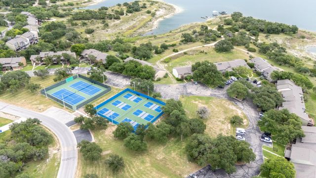 269 Venture BLVD S, Point Venture, TX 78645