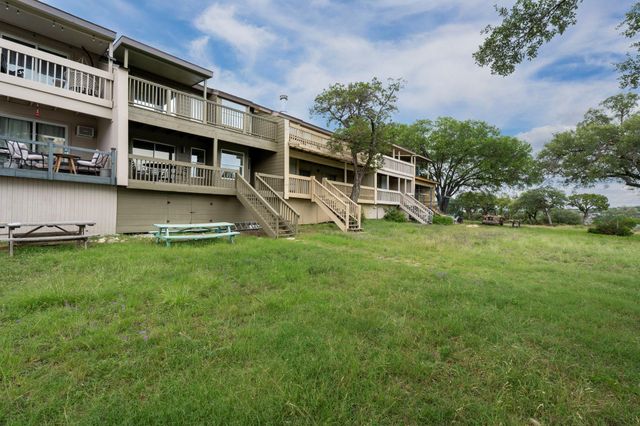 269 Venture BLVD S, Point Venture, TX 78645