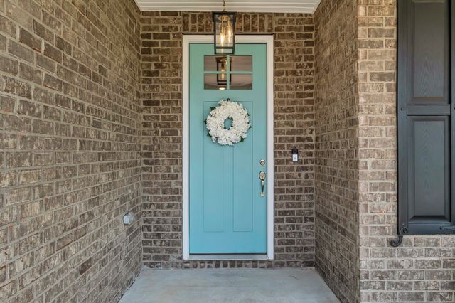 885 Rockwell Dr, Hendersonville, TN 37075