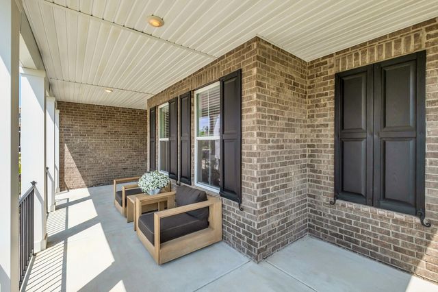 885 Rockwell Dr, Hendersonville, TN 37075