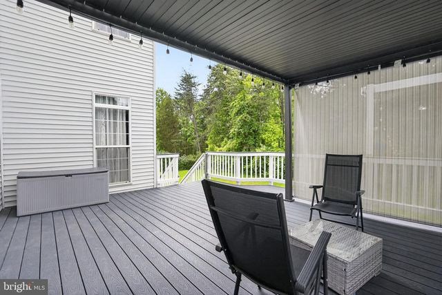 42345 ASTORS BEACHWOOD CT, Chantilly, VA 20152