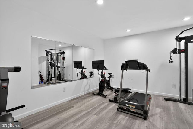 42345 ASTORS BEACHWOOD CT, Chantilly, VA 20152