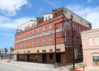 100 20th Street 304, Galveston, TX 77550