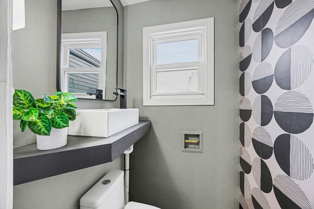 219 8th Avenue, Dayton, KY 41074