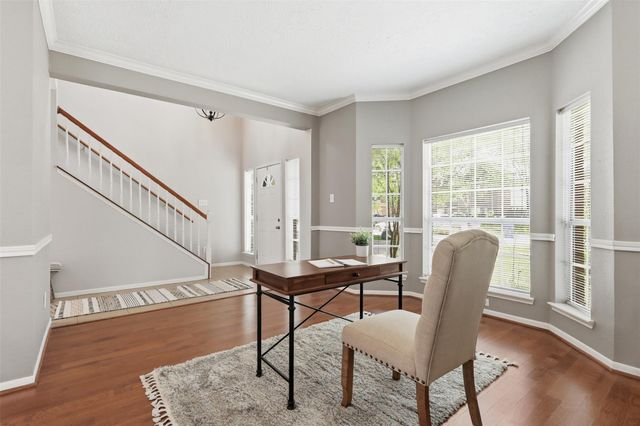 322 Welford Lane, Highlands, TX 77562