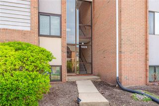 1024 Hidden Landing Trail A, Dayton, OH 45449