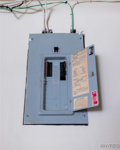 378 Denrose Drive, Amherst, NY 14228