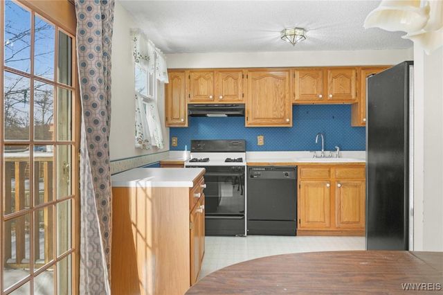 378 Denrose Drive, Amherst, NY 14228