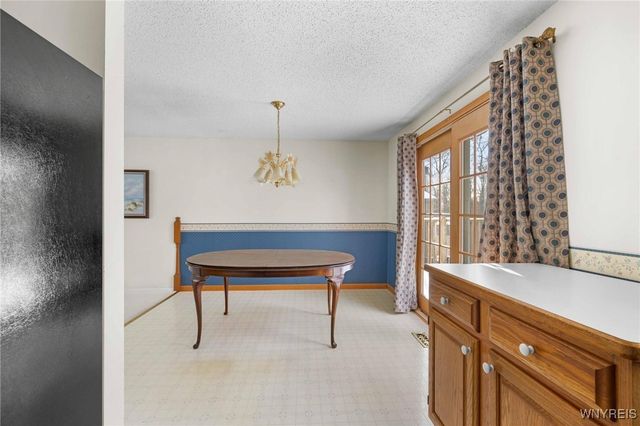 378 Denrose Drive, Amherst, NY 14228