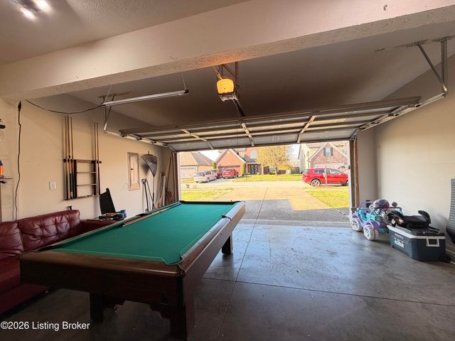 11609 Top Walnut Loop, Louisville, KY 40229