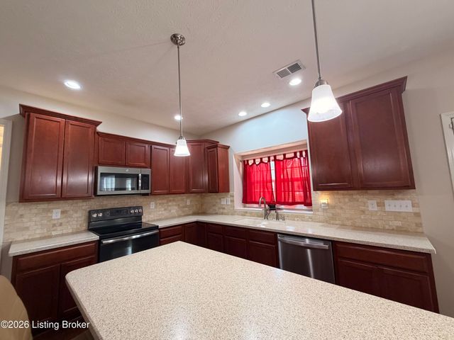 11609 Top Walnut Loop, Louisville, KY 40229