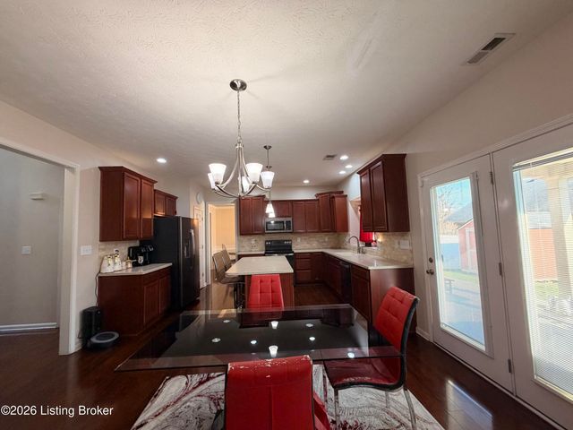 11609 Top Walnut Loop, Louisville, KY 40229