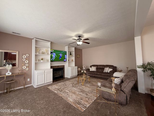 11609 Top Walnut Loop, Louisville, KY 40229