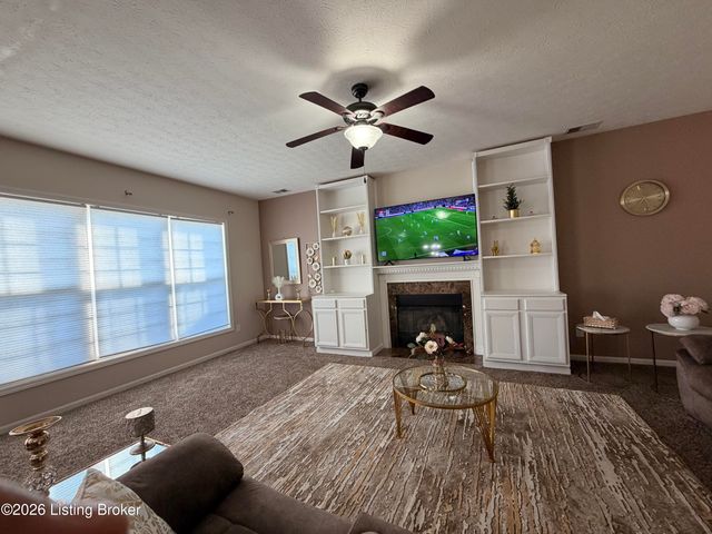 11609 Top Walnut Loop, Louisville, KY 40229