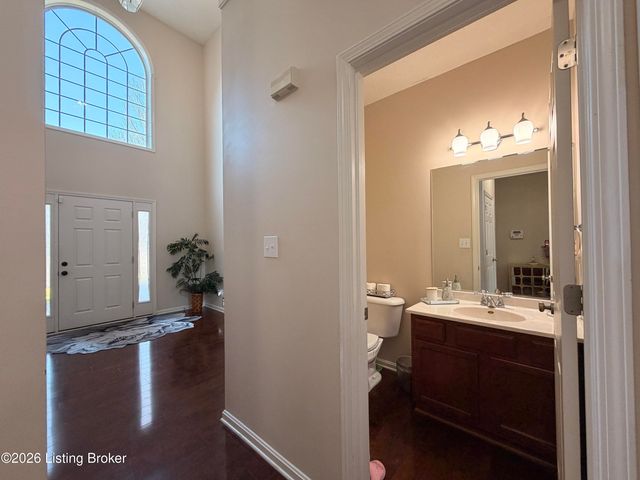 11609 Top Walnut Loop, Louisville, KY 40229