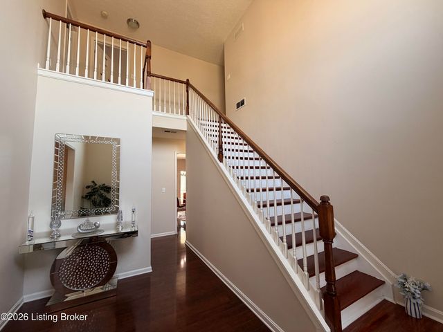 11609 Top Walnut Loop, Louisville, KY 40229