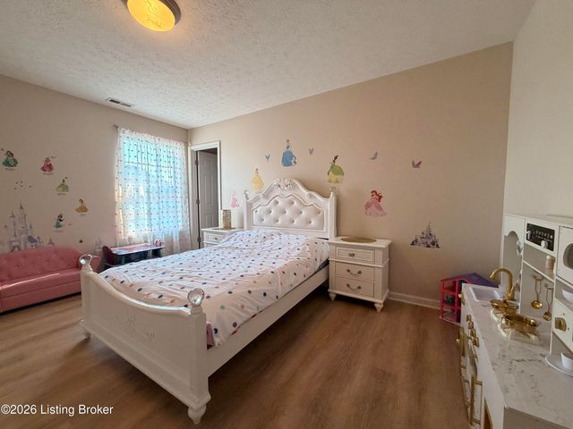 11609 Top Walnut Loop, Louisville, KY 40229