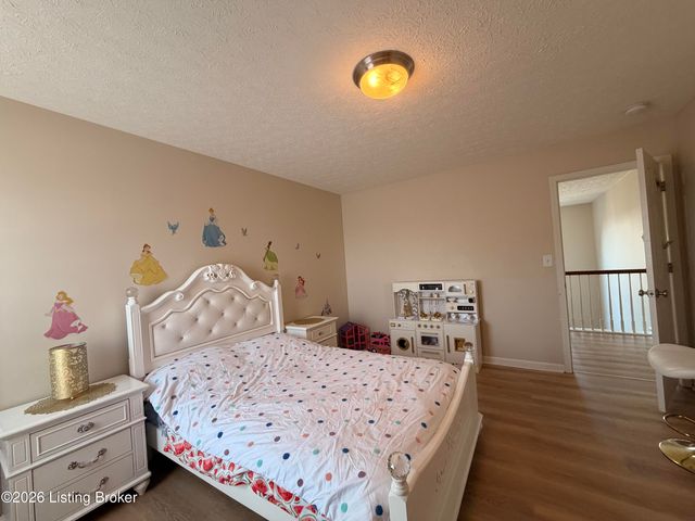 11609 Top Walnut Loop, Louisville, KY 40229