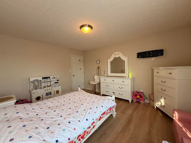 11609 Top Walnut Loop, Louisville, KY 40229