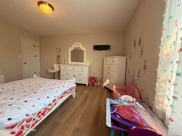 11609 Top Walnut Loop, Louisville, KY 40229