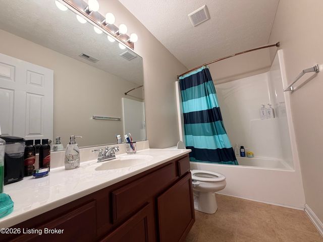 11609 Top Walnut Loop, Louisville, KY 40229